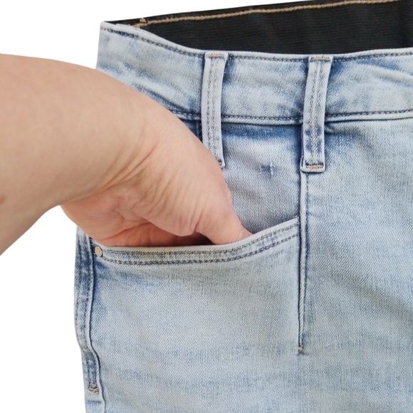 Maurices Everflex Light Wash High Rise Slim Boot Jeans Size 14‎ NWOT - Picture 4 of 10